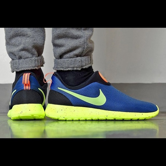 roshe run slip on